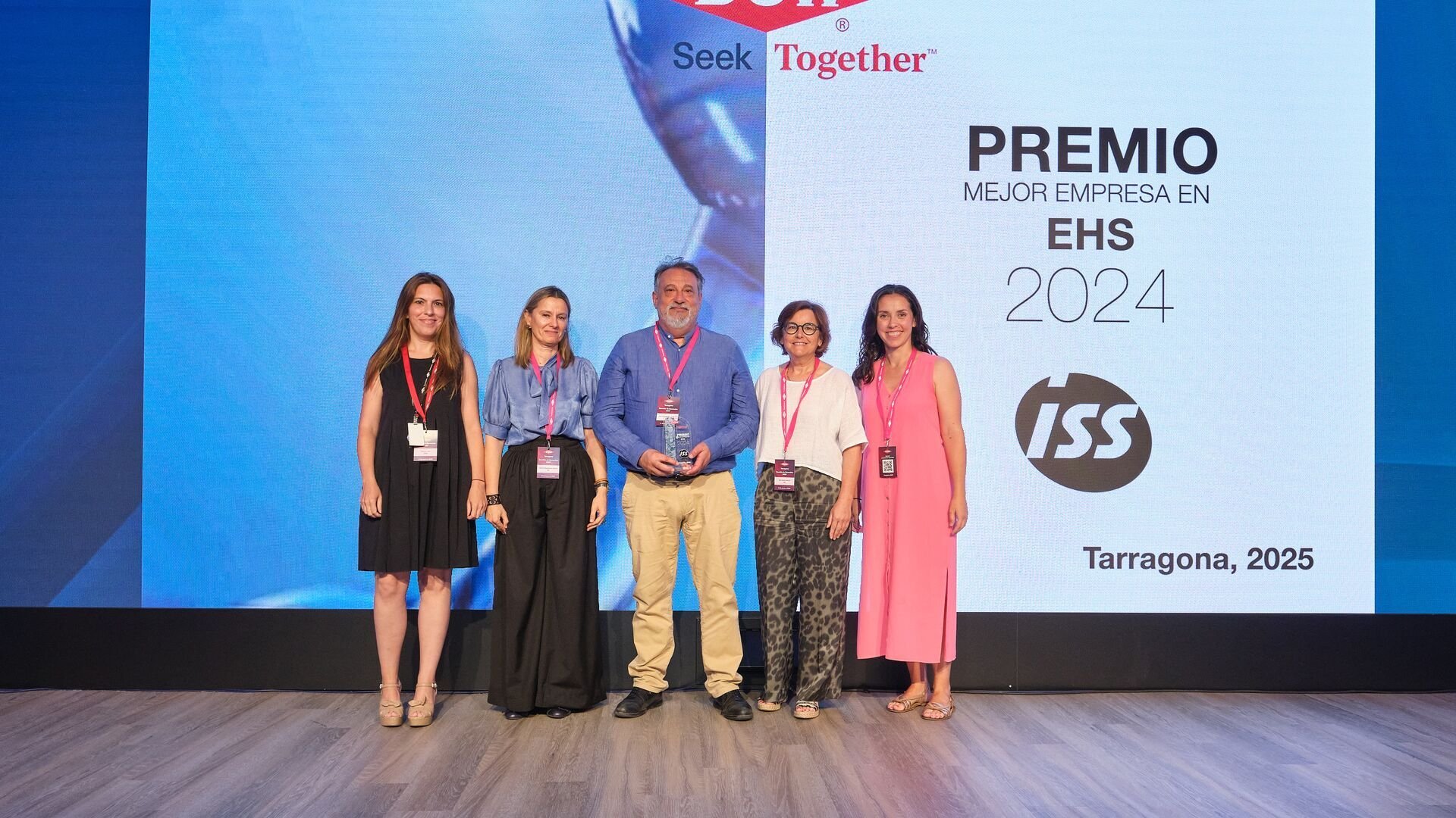 Large-es_news_dow_award