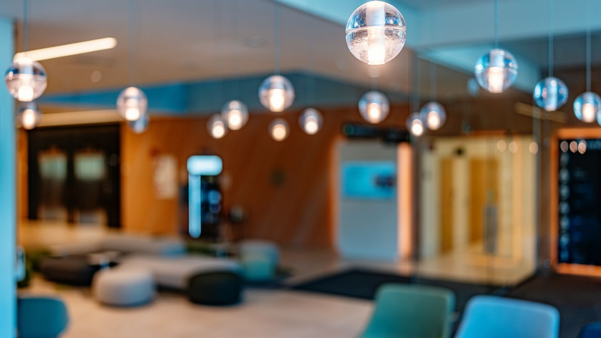 Large-FI_2025_Front reception 02