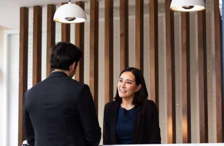 Receptionist